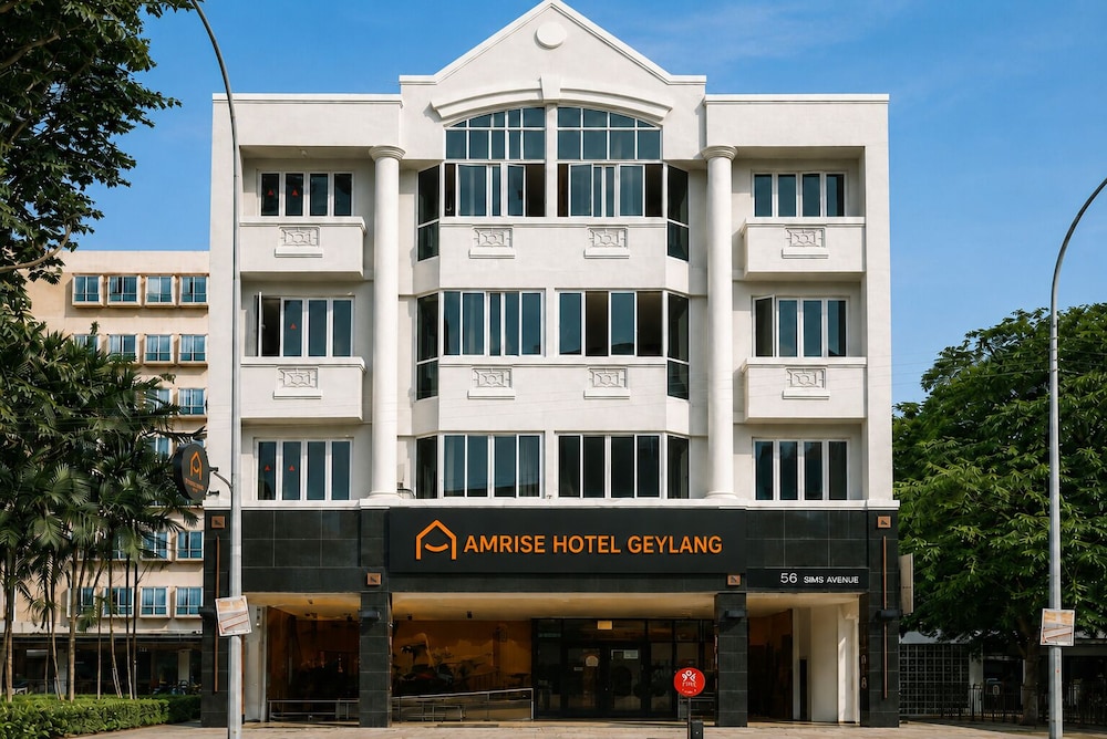 REGIN HOTEL 5/56
