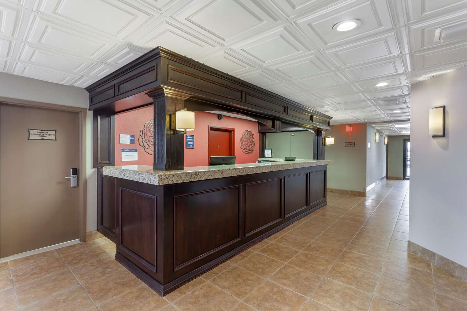 Best Western Plus Rose City Suites 3/35