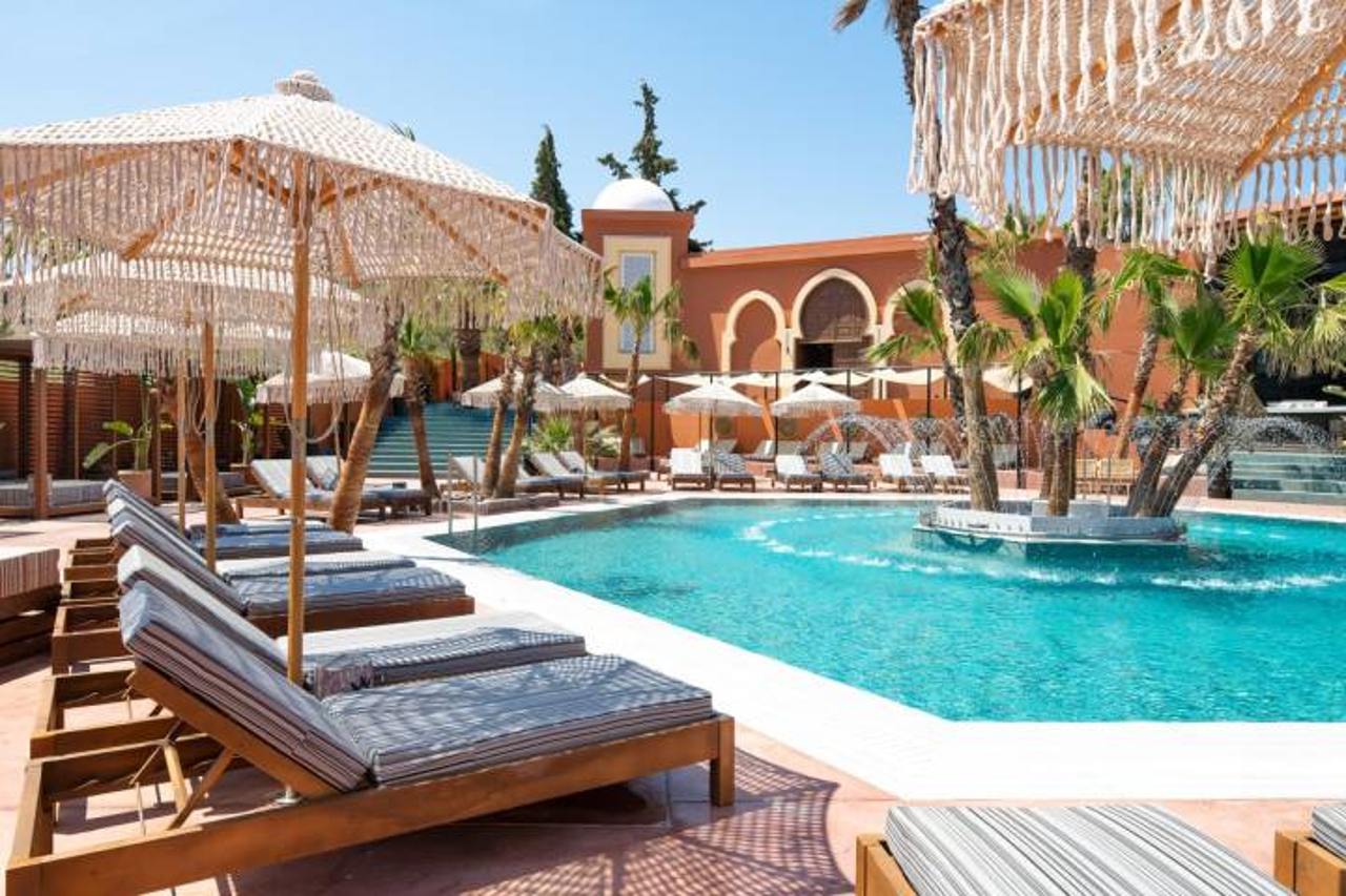 Venezia Resort Hotel 73/76