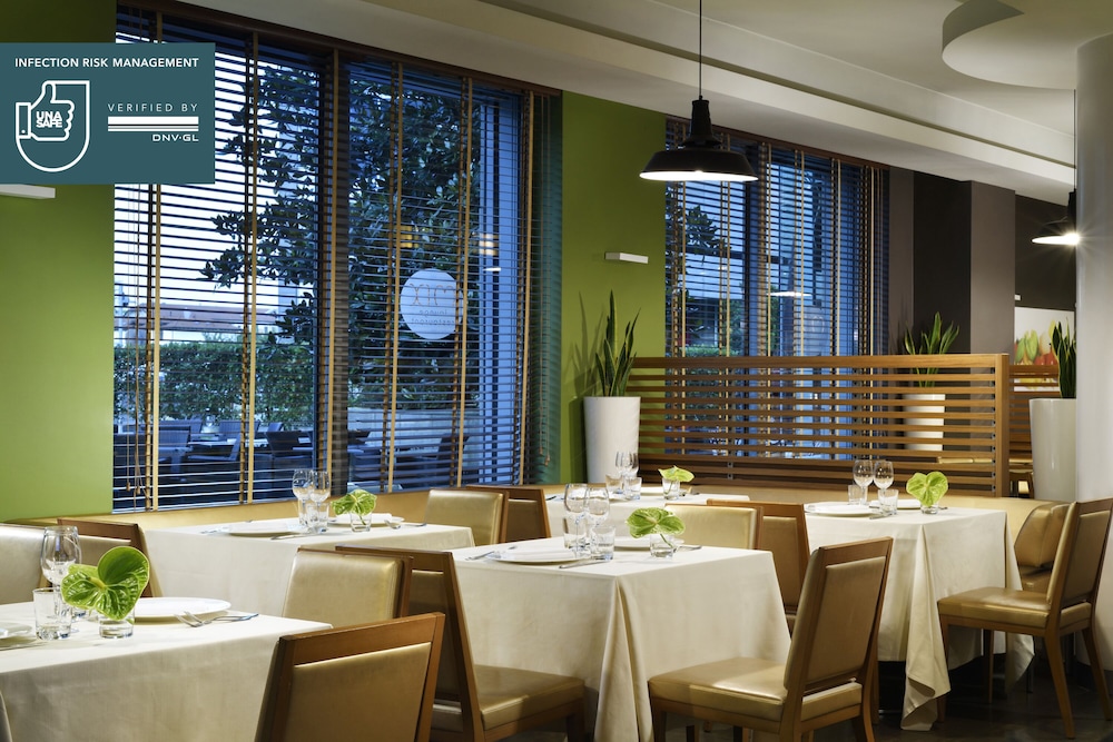 Unahotels The One Milan 44/57