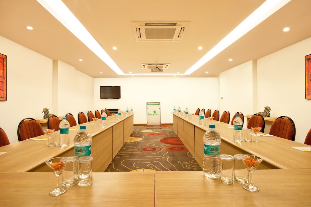 Lemon Tree Hotel Chandigarh 50/60