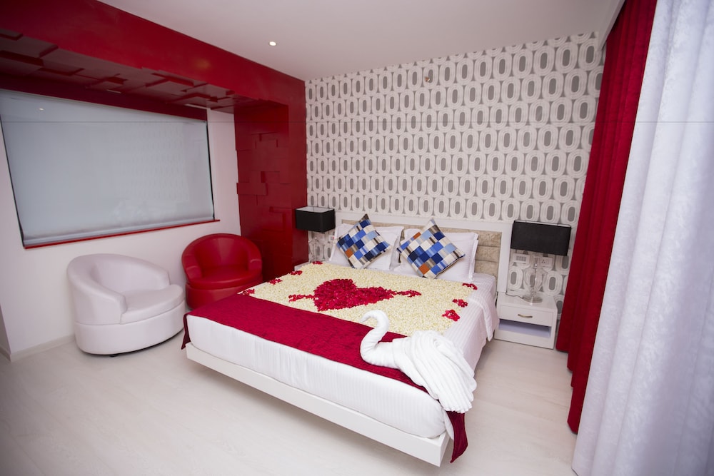 Hash Six Hotels 29/65