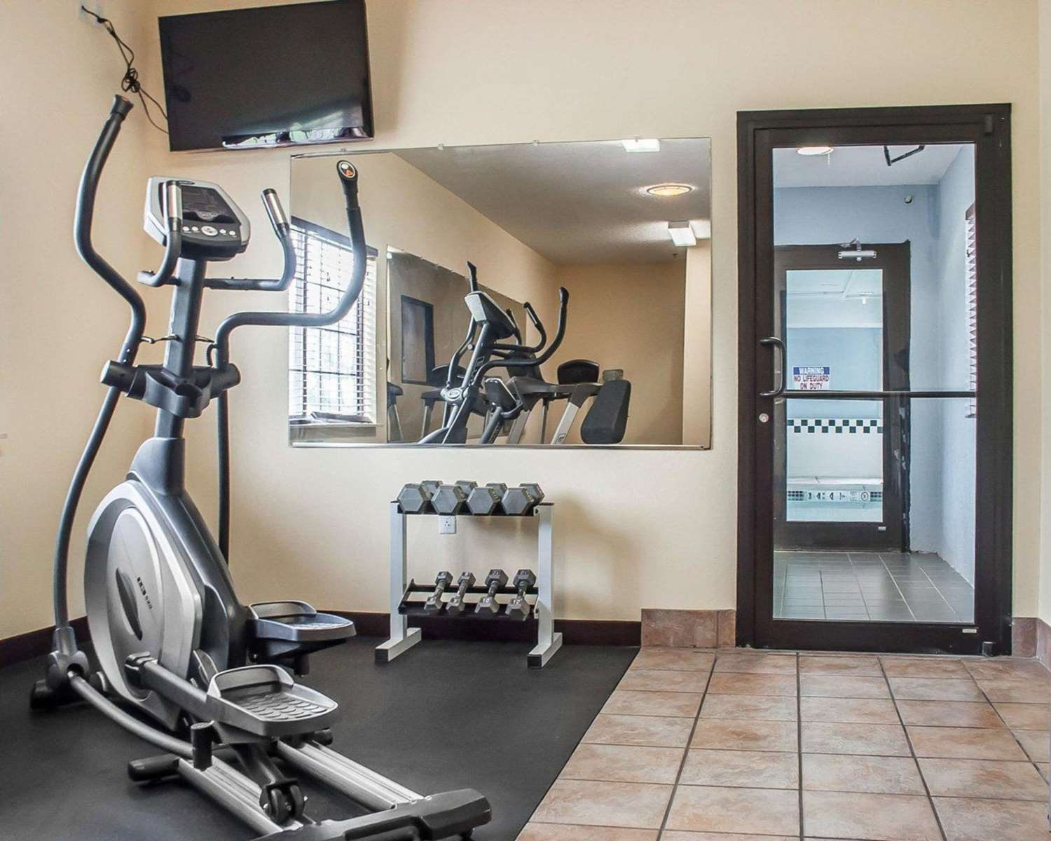 Comfort Inn & Suites Hamburg - Buffalo South 15/29