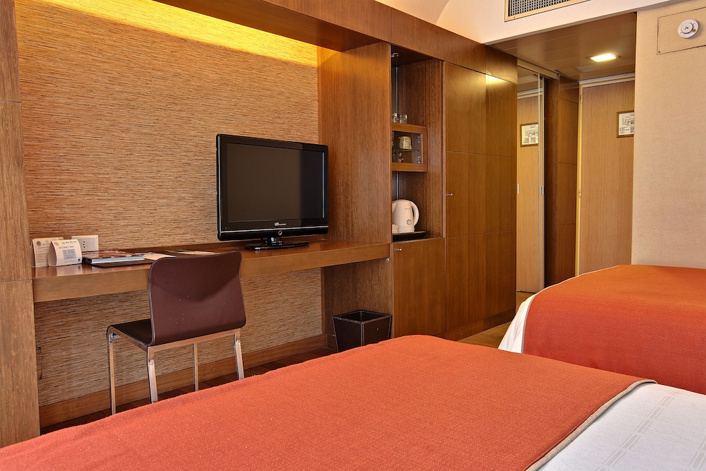 Regente Palace Hotel 38/48
