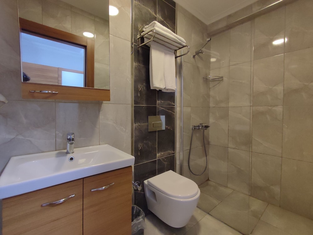 Iskelem Hotel 49/50