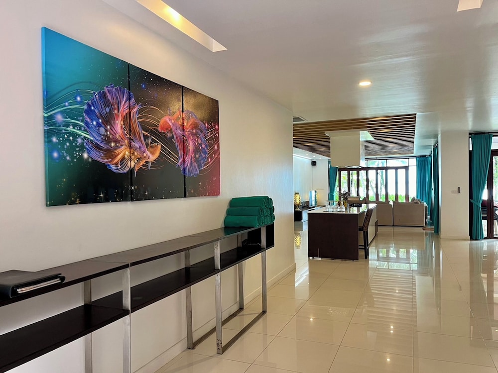 Amatapura Beach Villa 14 12/53