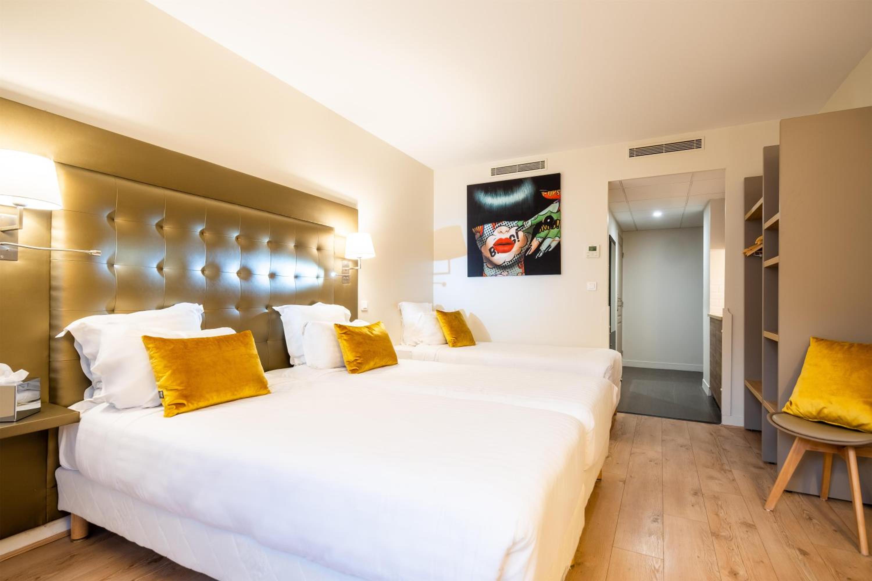 Classic, Triple, 3 Beds