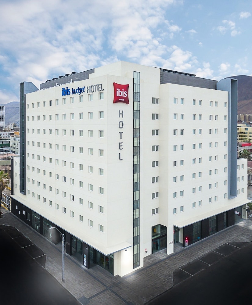 Ibis Iquique 1/45