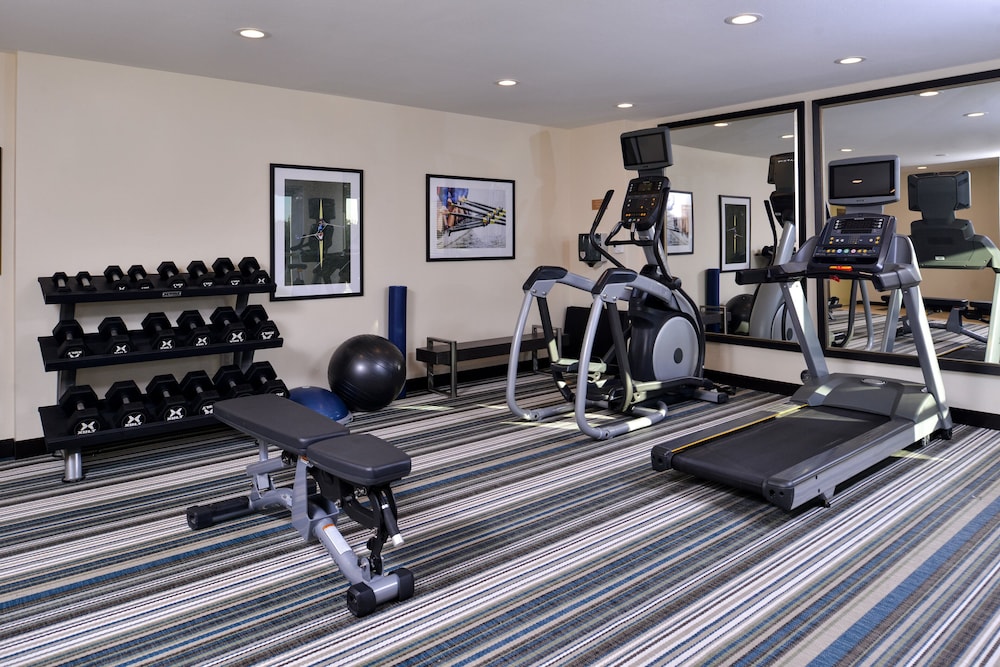 Candlewood Suites Lodi 24/43