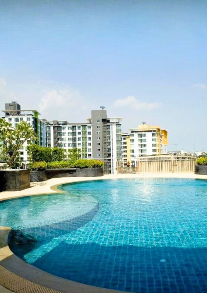 Golden Pearl Residences 45/50