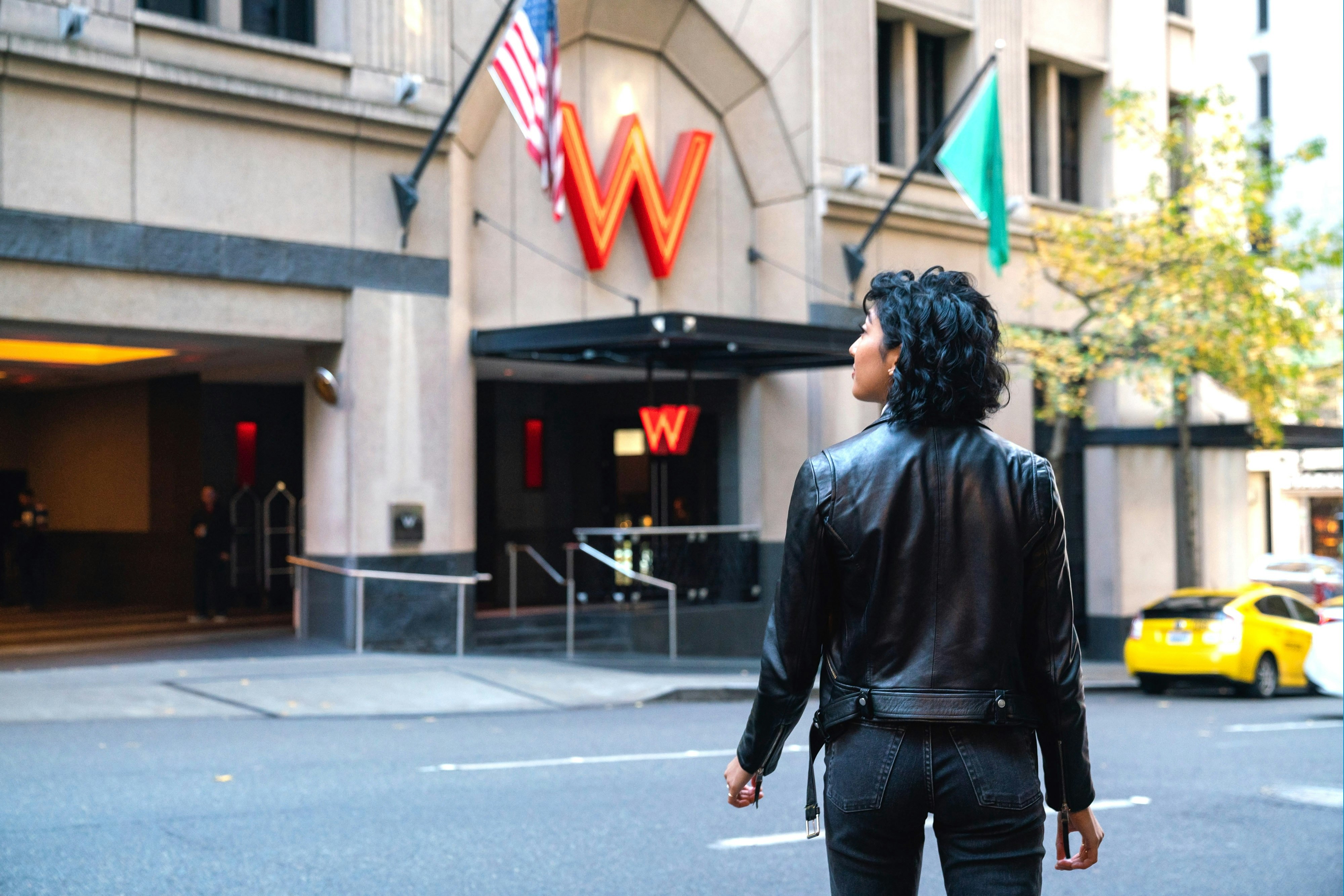W Seattle 46/50
