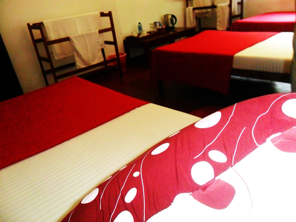 Mahaweli Regent Hotel 20/42