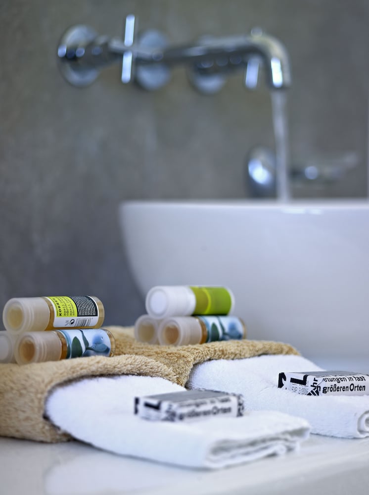 Santa Maria Luxury Suites 18/32