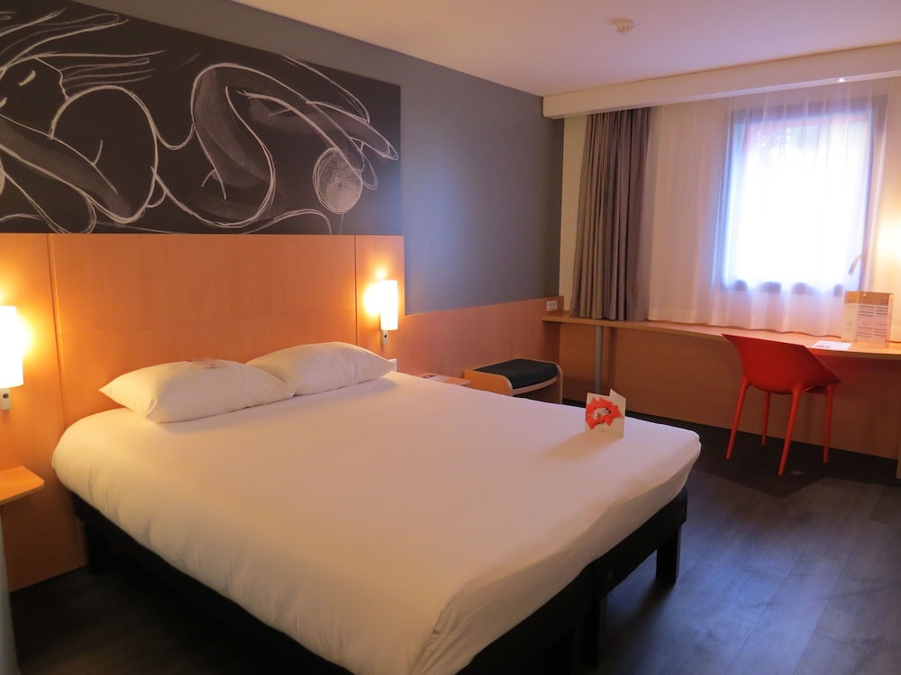 Ibis Soissons 17/60
