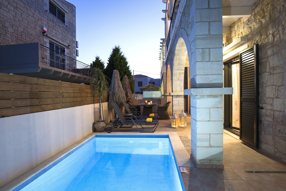 Villa Constancia 24/48