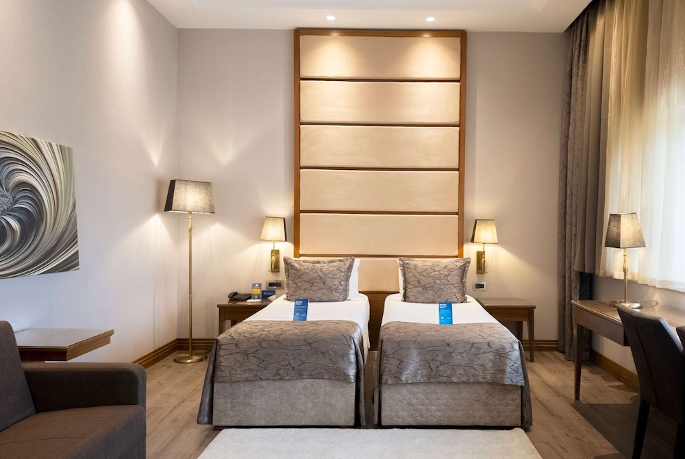 Days Hotel by Wyndham Istanbul Maltepe 50/69
