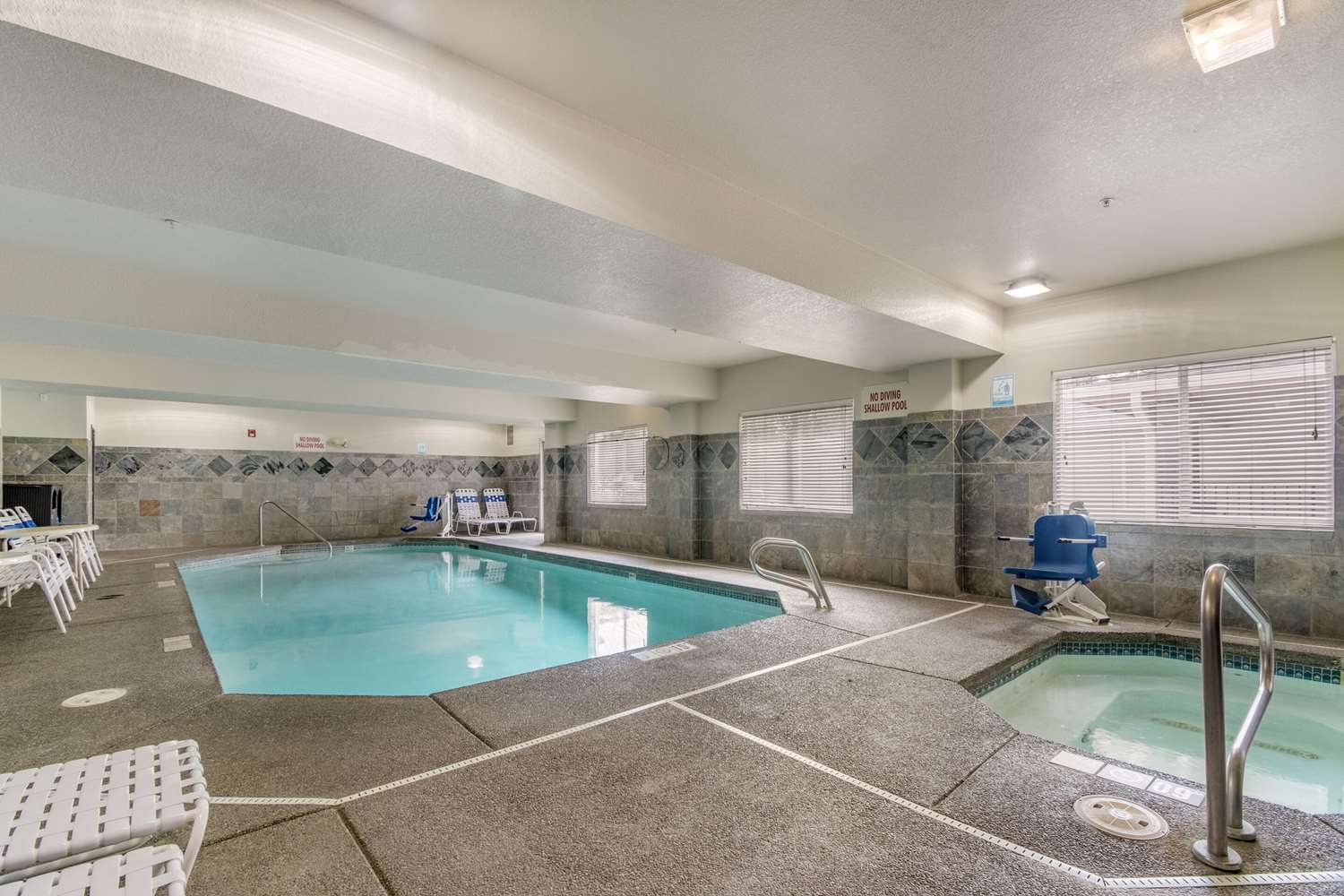 Quality Inn Gresham, OR 19/33