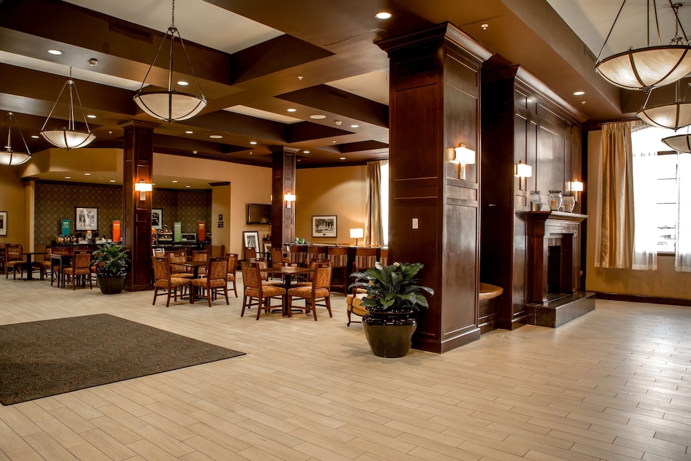 Hampton Inn Suites Albany Downtown 49/55