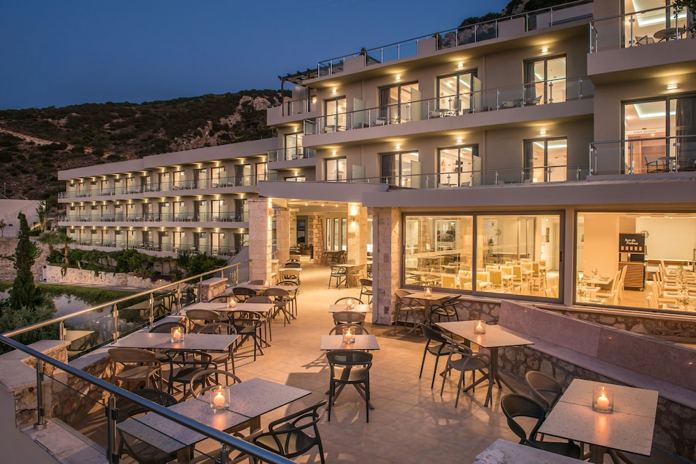 Mistral Mare Hotel 4/38