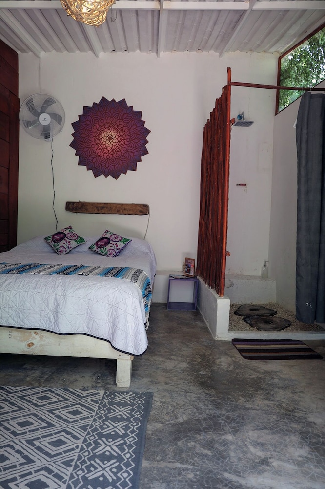 El Buho Eco-Cabanas 22/50