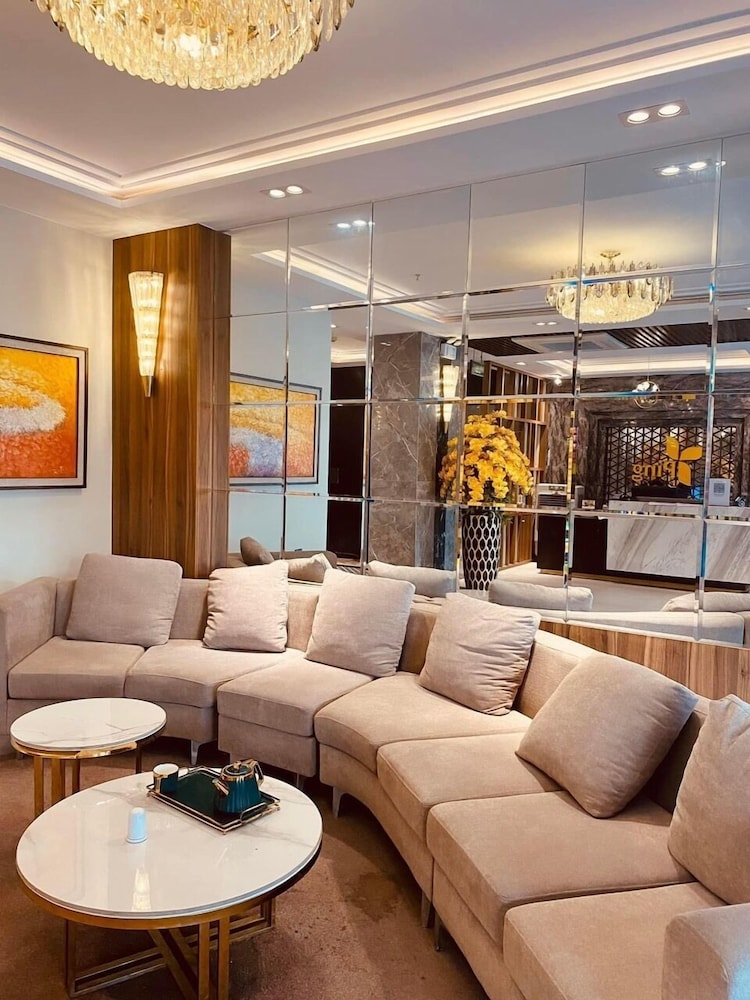 Ping Diamond Hotel 25/29