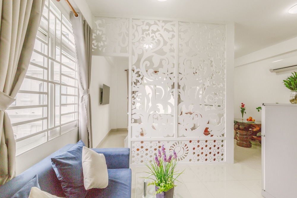 Diamond Luxury Ben Thanh 7/77