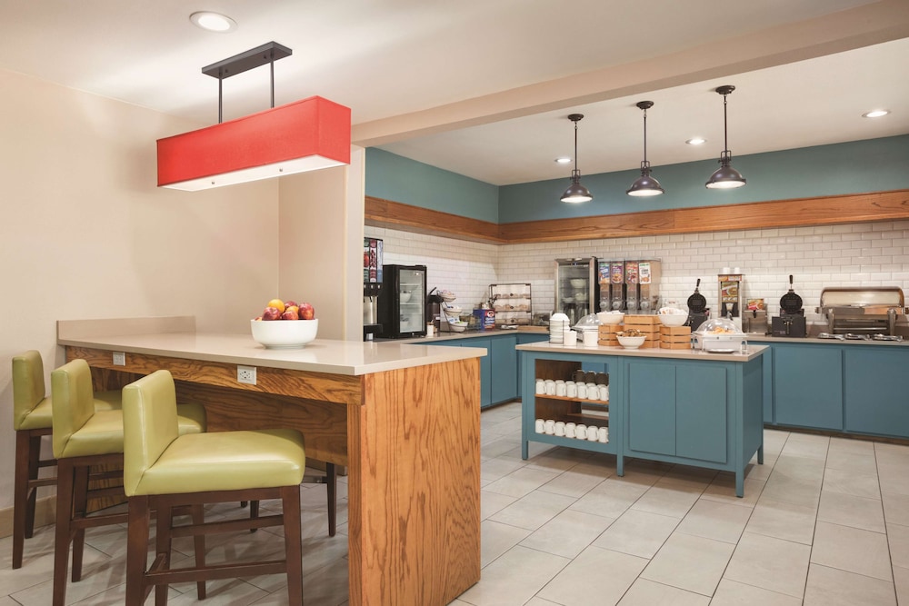 SureStay by Best Western Lewisville Dallas 34/47