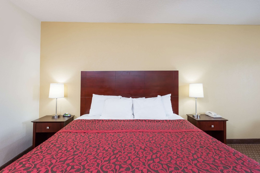 Days Inn by Wyndham Reidsville 8/19