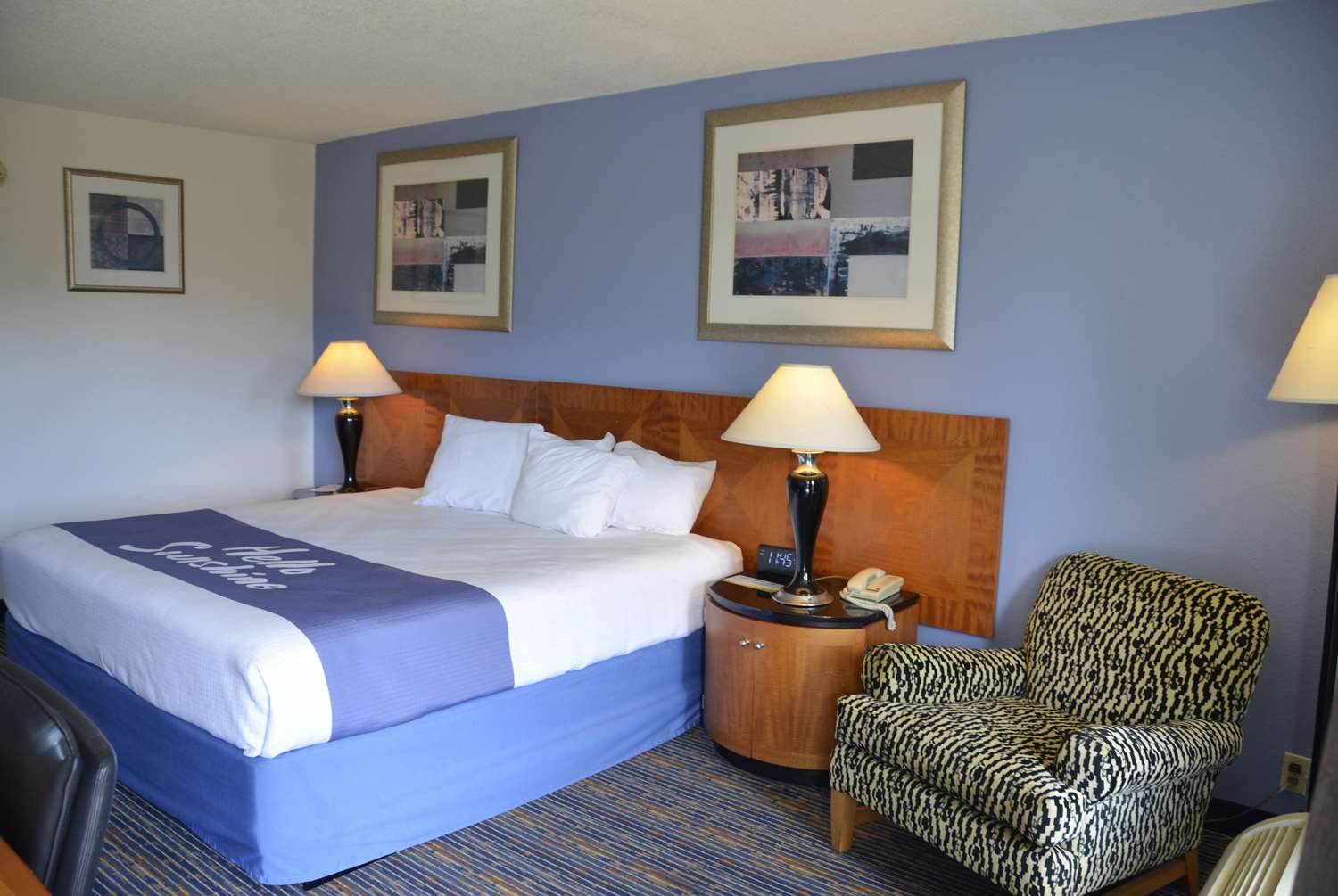 Days Inn by Wyndham Luray Shenandoah 10/33