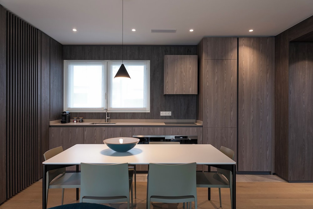 Central City Luxury Residence 37/50