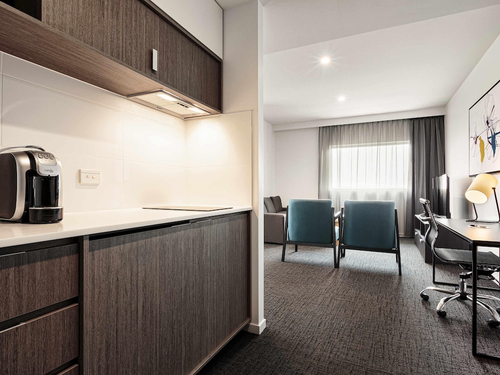 Mercure Sunshine Coast Kawana Waters 52/69