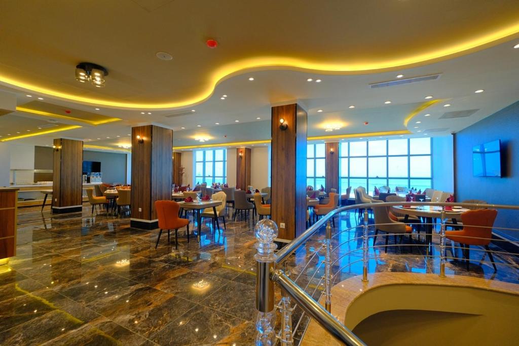 Hotel El Bey 39/48