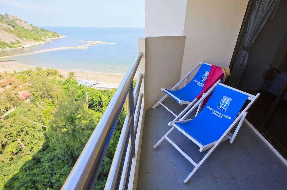 Hua Hin Blue Wave Resort 16/30