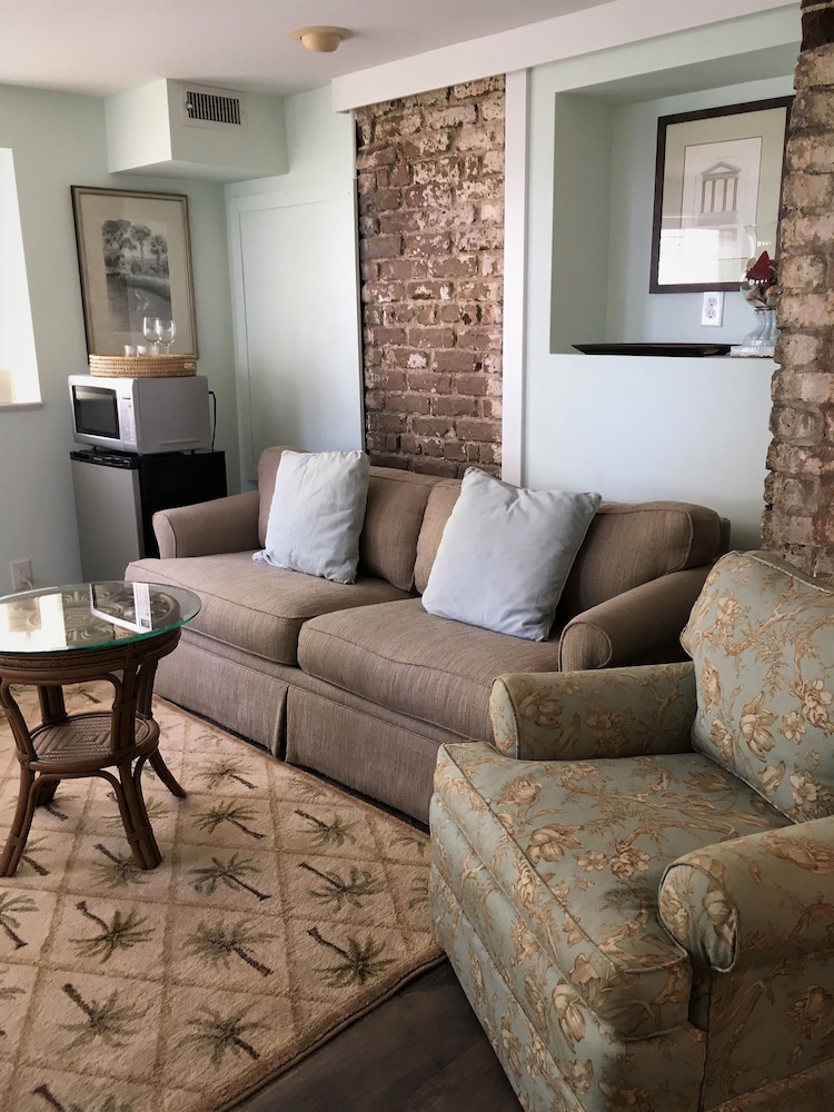 The Cuthbert House Inn 23/50