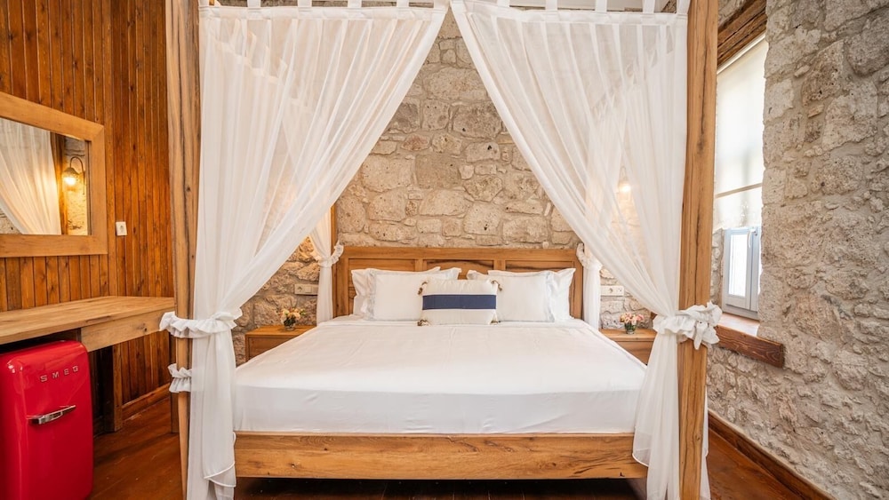 Alba Otel Alacati 9/50