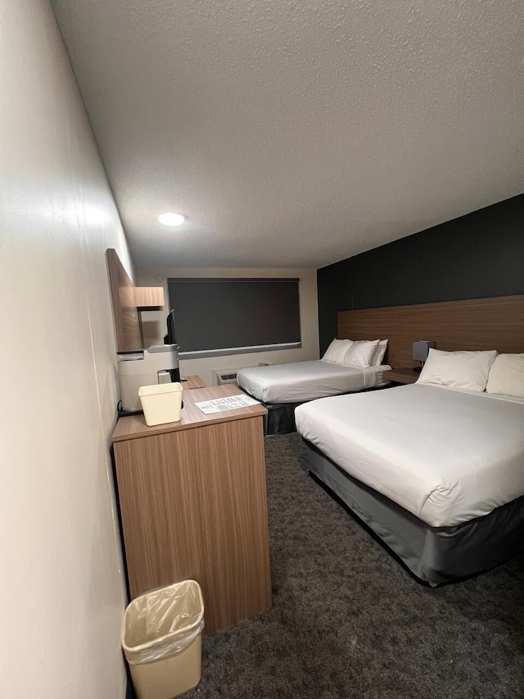 SureStay by Best Western Smithers 23/57