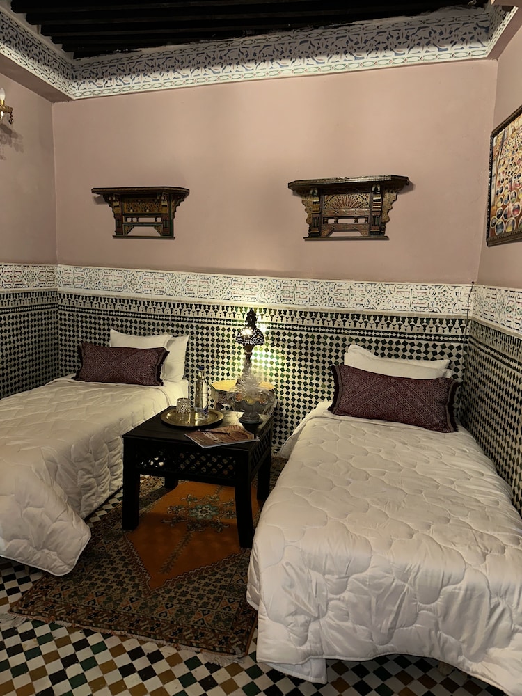 Palais Al Firdaous 18/50