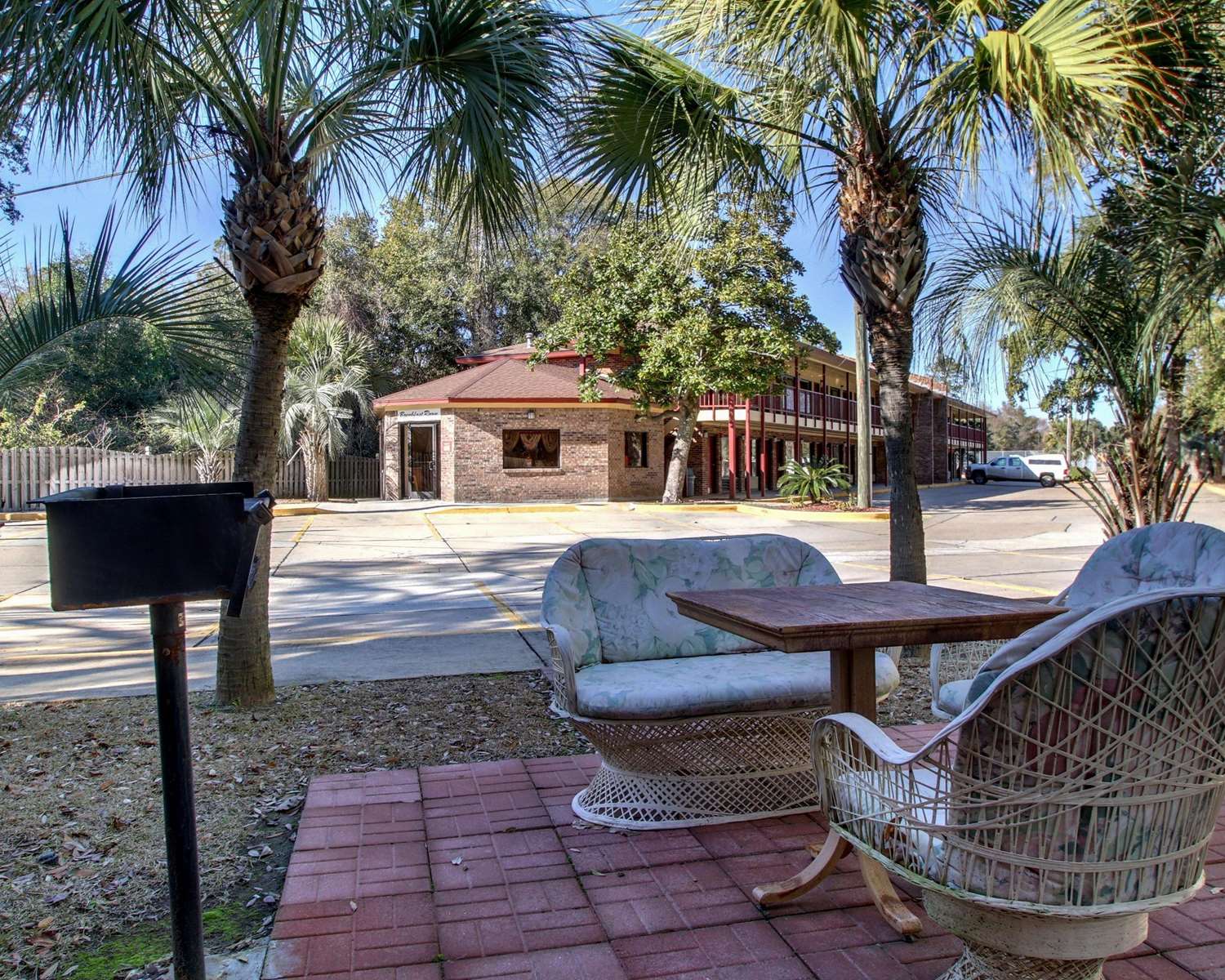 Twin Star Lodge Ex Econo Lodge Biloxi Beach North 17/33