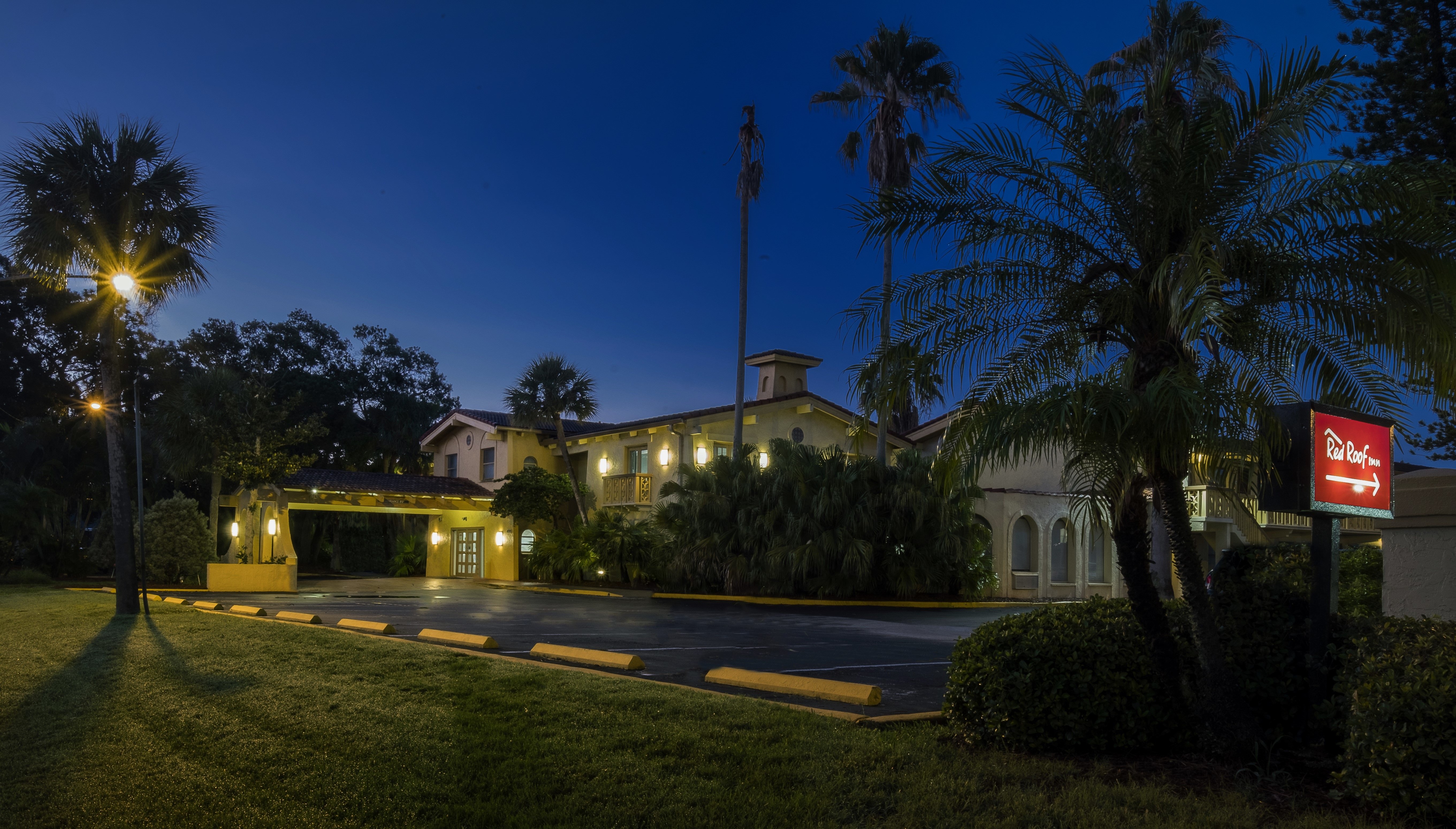 Red Roof Inn Tampa Bay - St. Petersburg 32/36