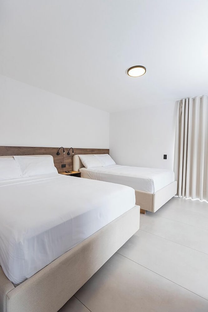 Room, Quadruple, 2 Double Beds
