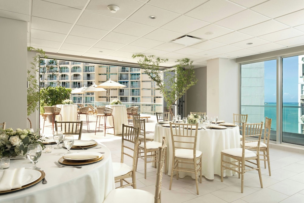 Casa Costera, Isla Verde Beach, Apartments by Marriott Bonvoy 30/46