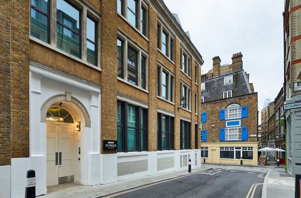 master St. Paul s London 29/32