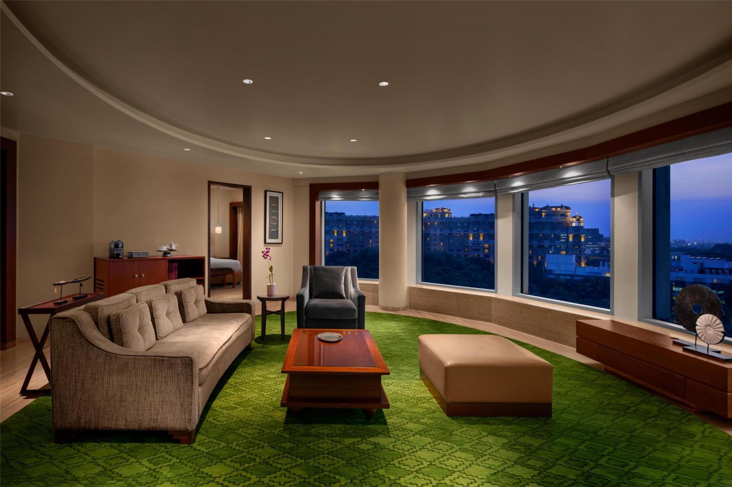 Executive, Suite, King Bed