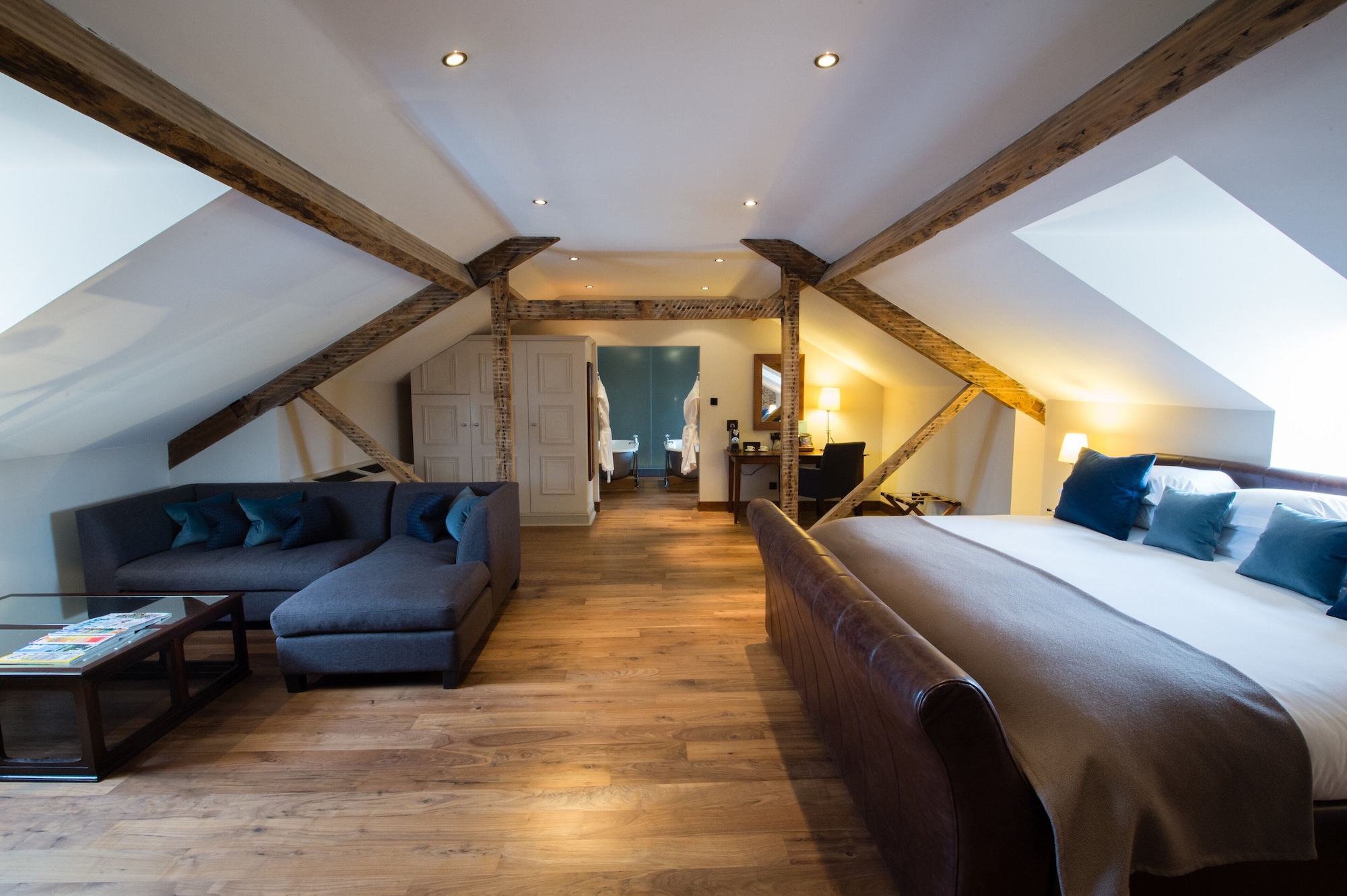 جناح سيغنتشر بسرير مزدوج، Hotel Du Vin & Bistro Harrogate 2/2