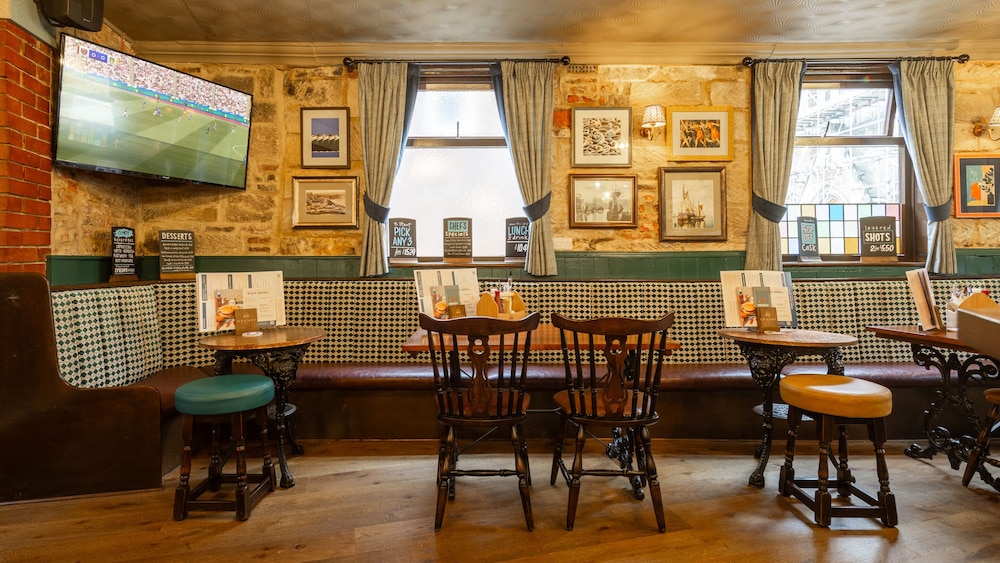 The Granby Hotel 38/49
