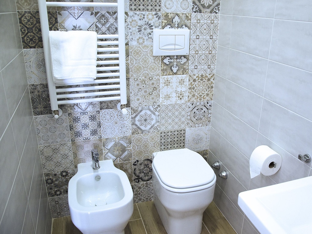 Duca 70 Suite Home 26/33