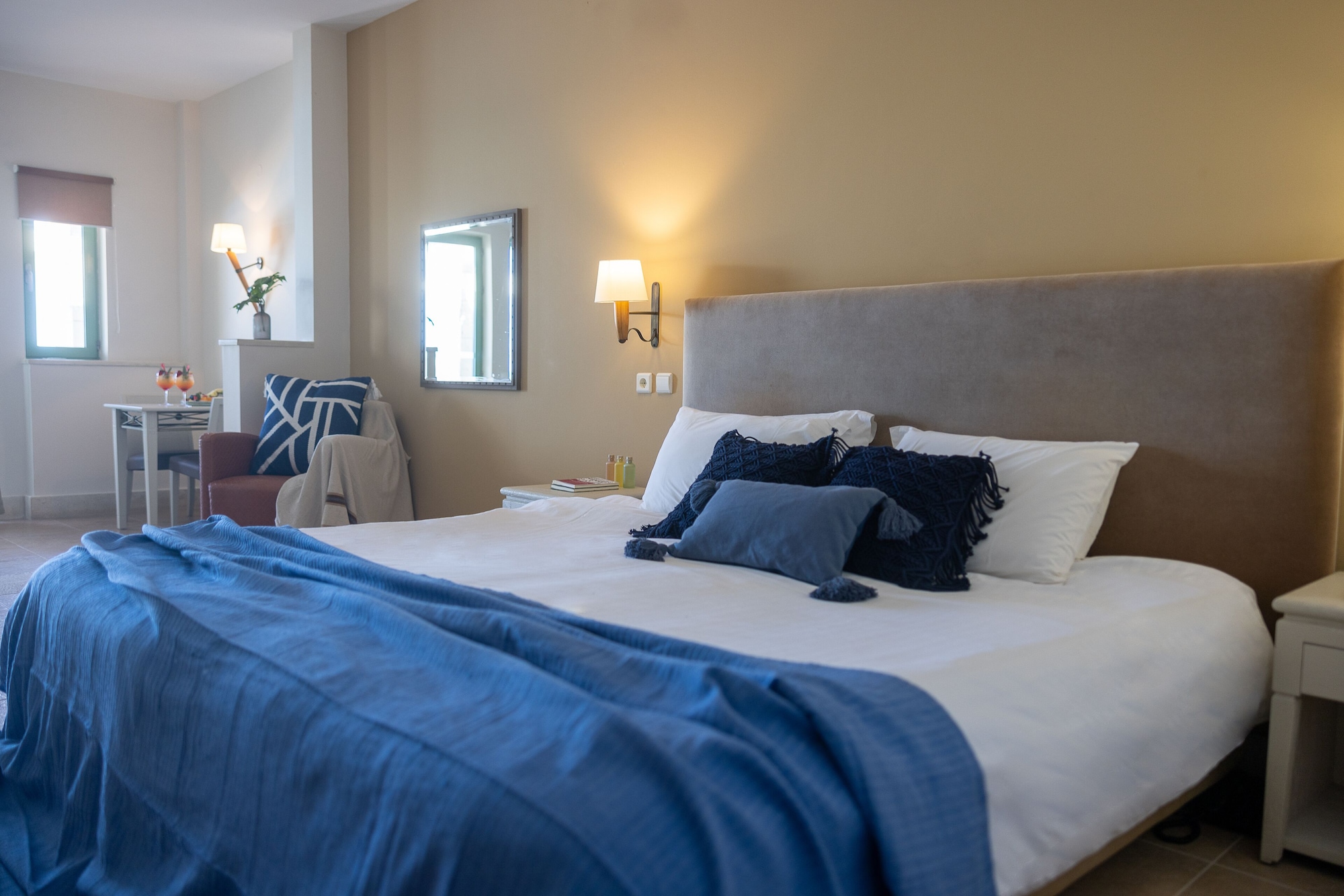 Junior Suite, Beach Front, Shared Pool