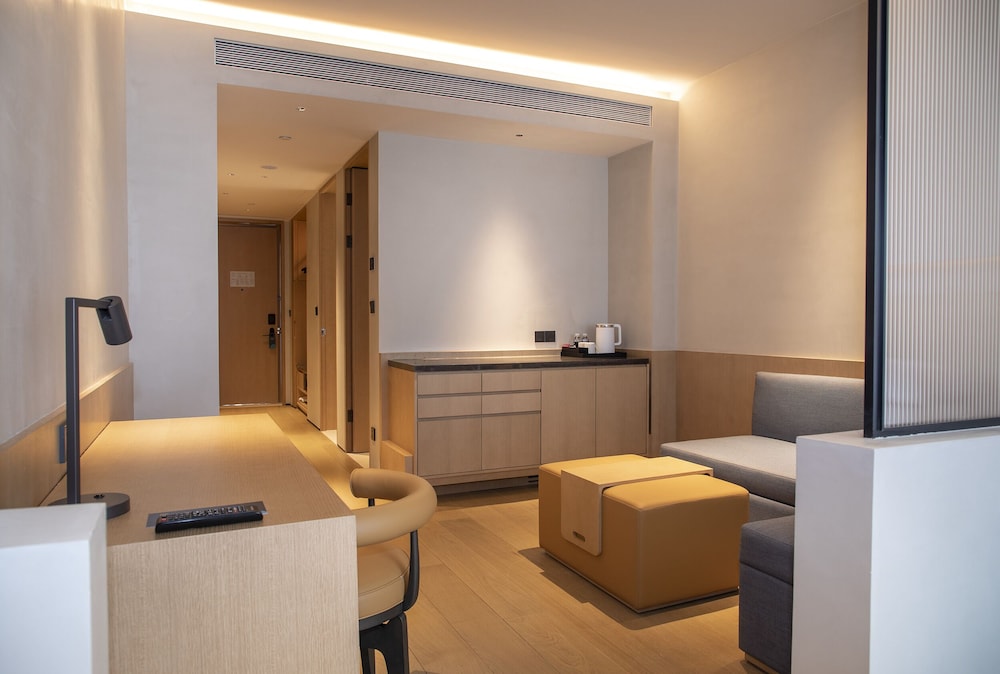 Hyatt Place Jingdezhen Taoxichuan 34/46