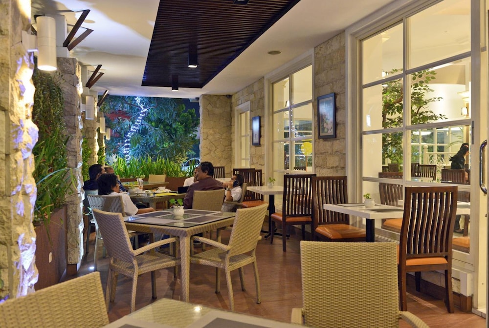 Hotel Trio Indah 2 Malang 49/63