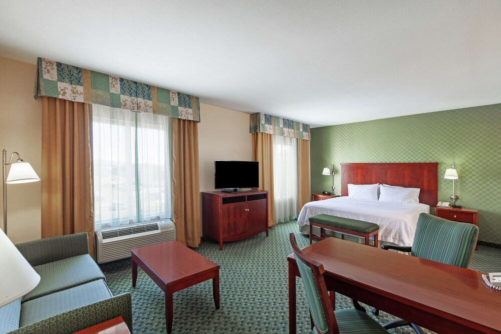 Hampton Inn Suites el Paso West 28/67